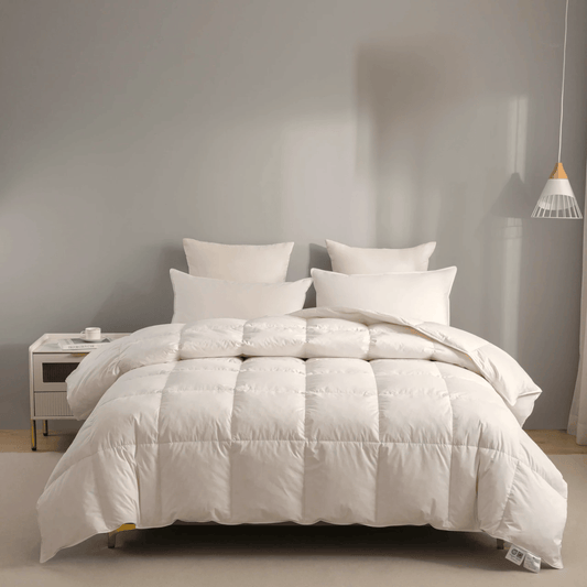 The Summer Duvet That Keeps You Cool — Goose Down & Feather